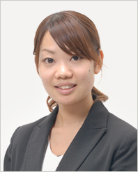 受付　近藤彩花（こんどうあやか）