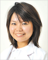 歯科医師　津田京子（つだきょうこ）