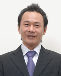 事務　見方健二（みかたけんじ）