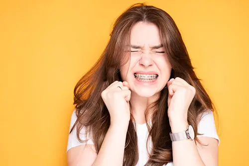 ワイヤー矯正の痛み