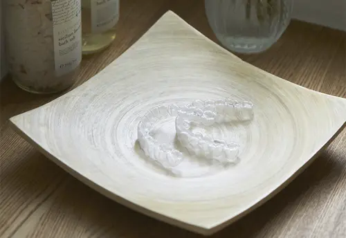 マウスピースの専用ケースで紛失を防ぐイメージ